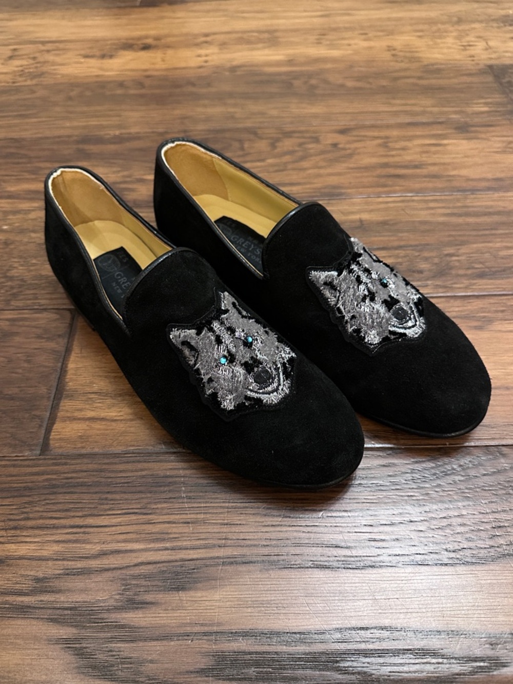 Greyson Icon Wolf Velvet Slippers